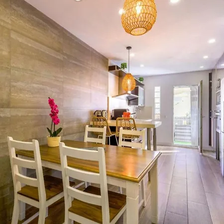 Tatil Evi Lolena Calas De *