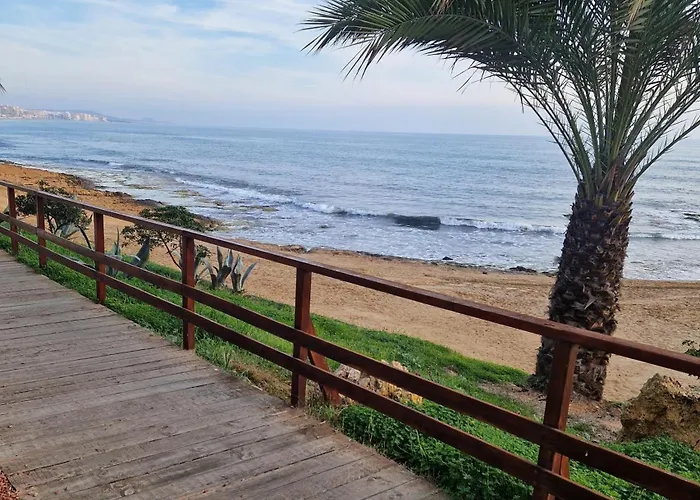 Lolena Calas De Hébergement de vacances